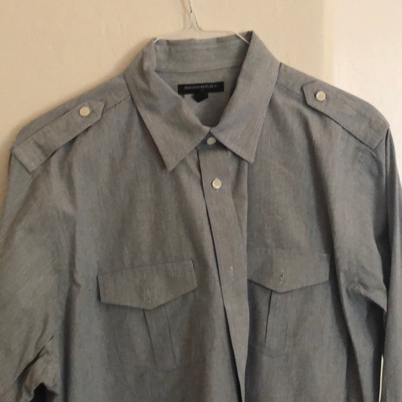 Banana Republic Button shirt - Picture 3 of 3